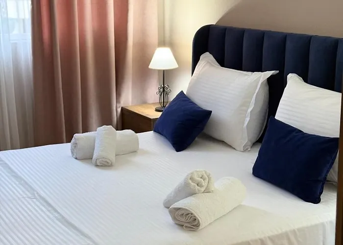 Urban View Tirana Lägenhet *